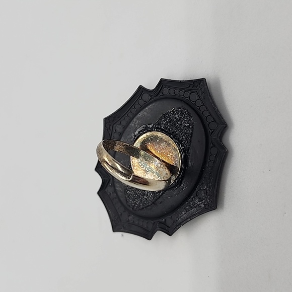 GASOLINE GLAMOUR SKULL BONES RHINESTONE MINI RING - Picture 4 of 5